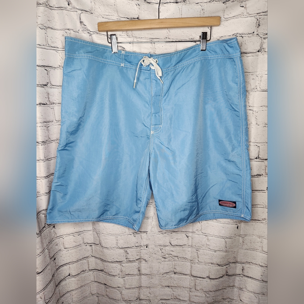 Vineyard Vines Men's Board Swim‎ Shorts Size 40